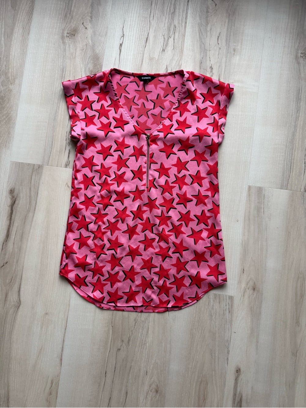 Express Pink Star-Print V-Neck Zip Top
